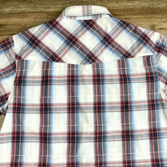 Coastal Plaid Red White and Blue Button Snap Shirt sz M - Picture 7 of 9